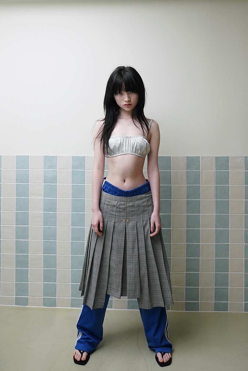 [2nd restock] UNBALANCE PLEATED SKIRT IN CHECK
